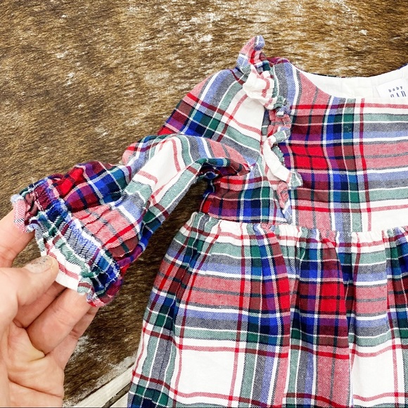 3-6 months GAP sweet plaid baby dress. - Picture 3 of 6